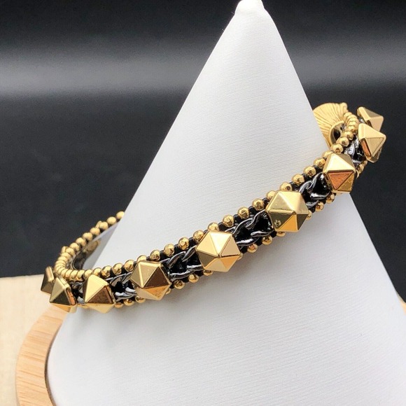 Stella & Dot Bracelet Artemis Double Lion Head Gunmetal Gold Tone Stud Cuff Rare - Picture 5 of 9